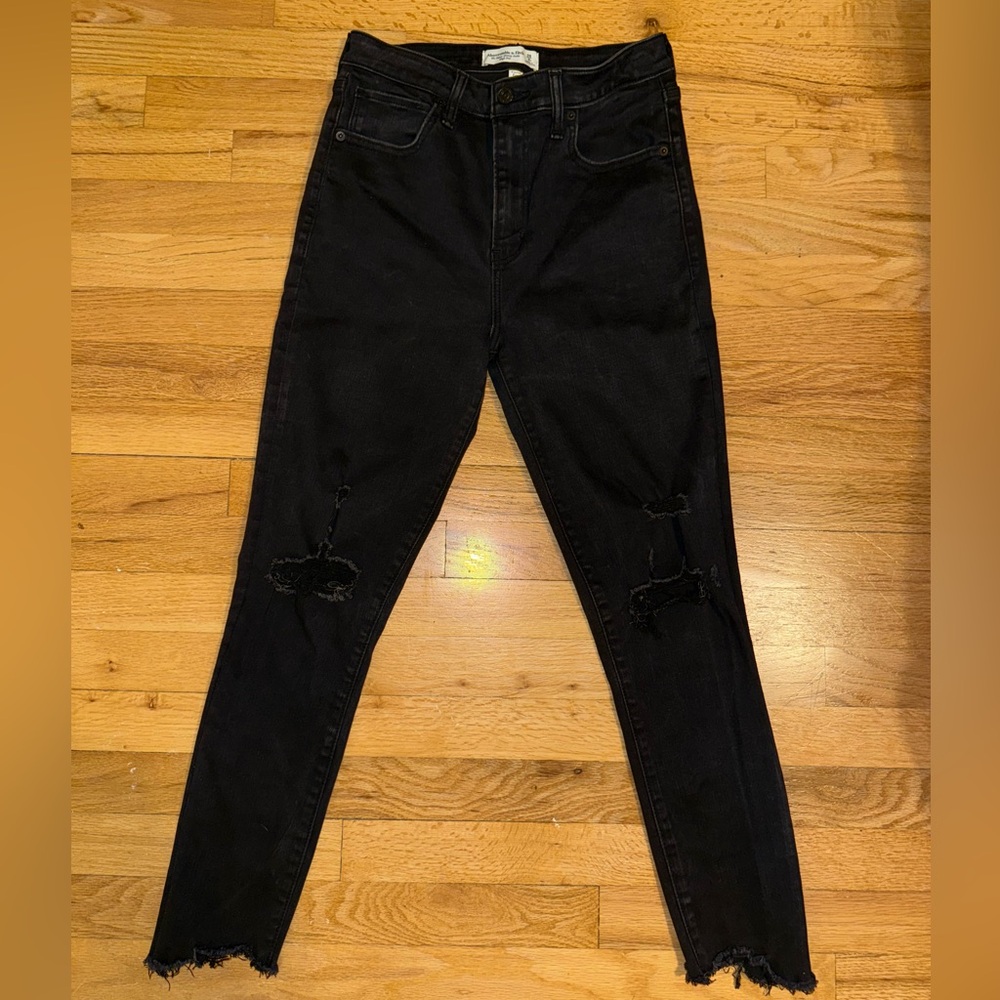 Abercrombie & Fitch Black Distressed Skinny Jeans